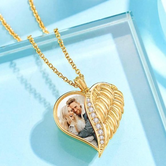 Pendant Necklace,Customized Photo Text Engraved Necklace With Heart Shaped Wing - Picture 2 of 7